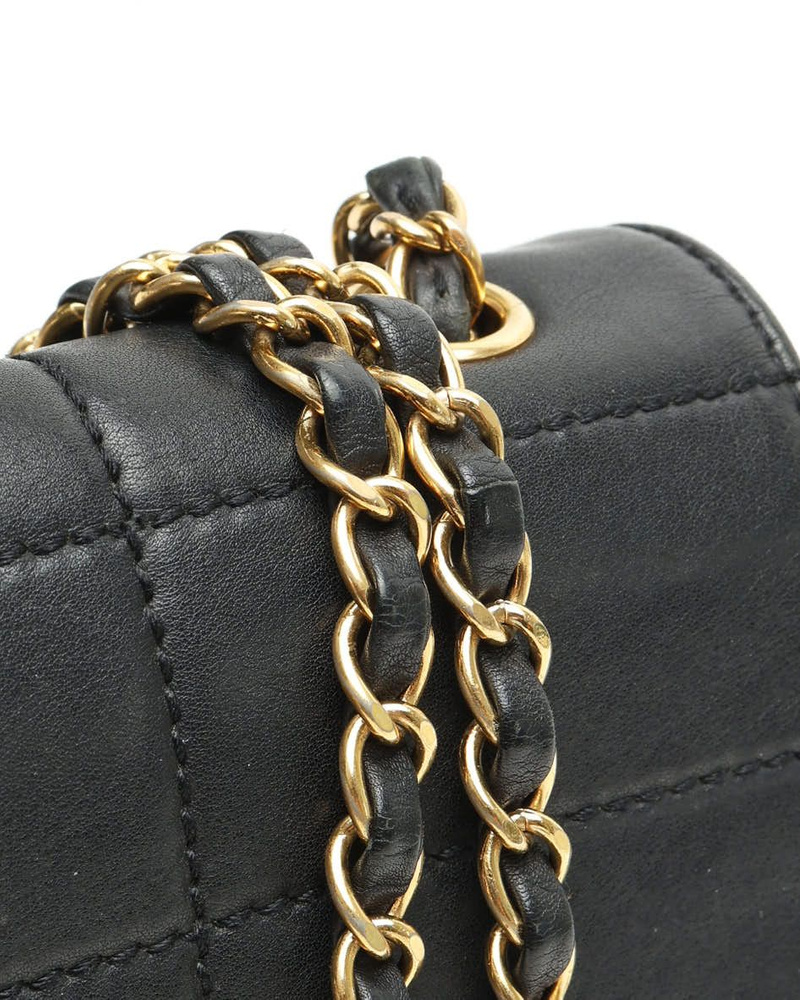 Vintage Chanel Jumbo Chocolate Bar Bag - A Retro Tale
