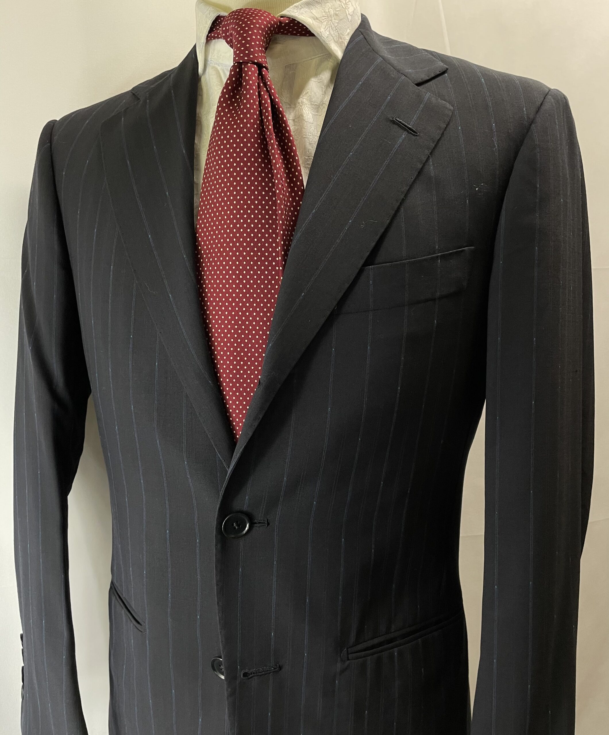 LIVERANO & LIVERANO リベラーノ】春夏向けウール 青ストライプ柄