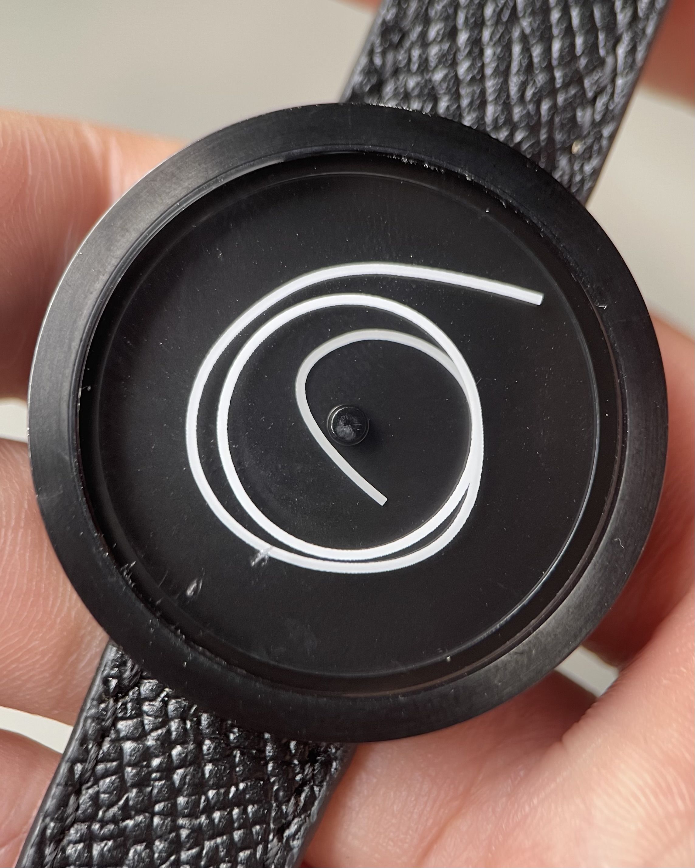 NAVA DESIGN ORA UNICA QUARTZ WATCH | Artizen Store