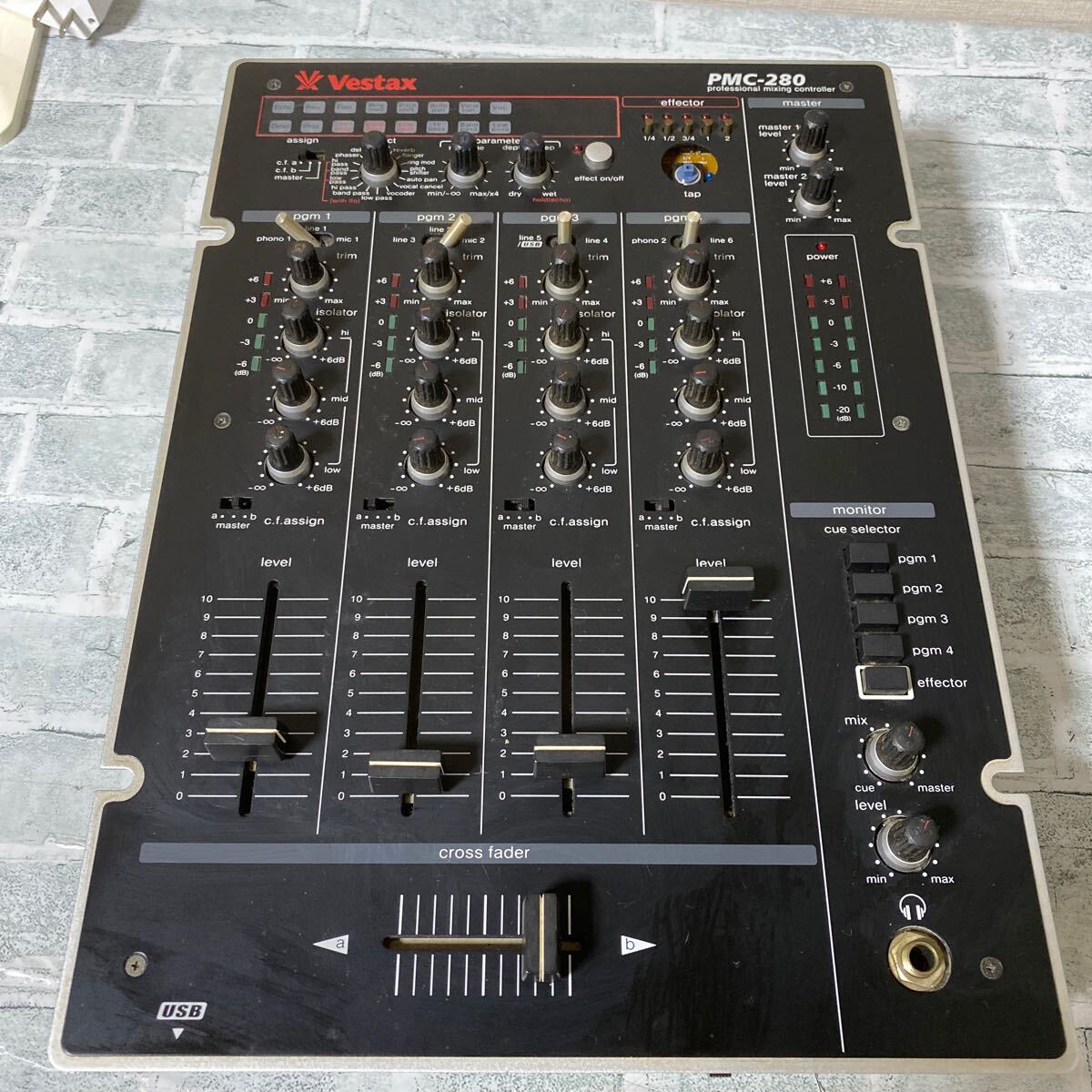 Yahoo!オークション -「vestax pmc 280」(DJミキサー) (DJ機器)の落札
