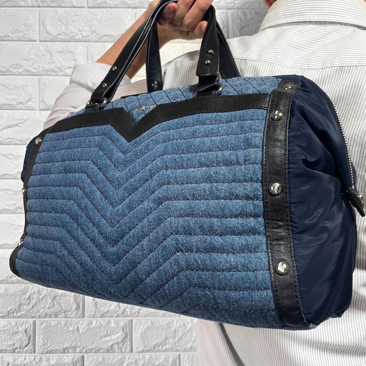 Yahoo!オークション -「DIESEL バッグ ビジネス」の落札相場・落札価格