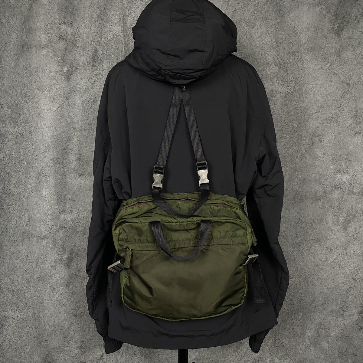 Yahoo!オークション - 希少 90s ビンテージ PRADA V156 3WAY ナイロン