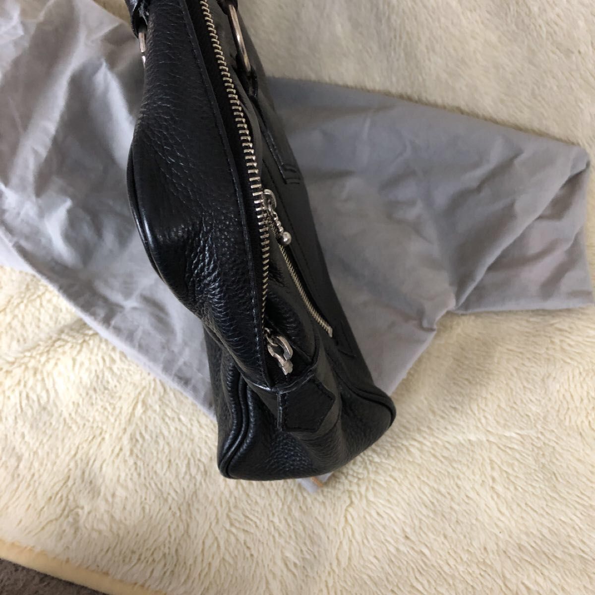 vivienne westwood ヴィヴィアンウエストウッド 黒 レザーバッグ A4