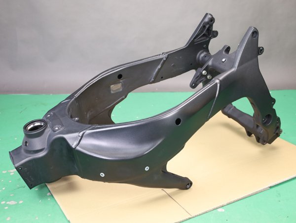 Yahoo!オークション - ZX-6R ZX600P 純正書類付きメインフレーム E194K