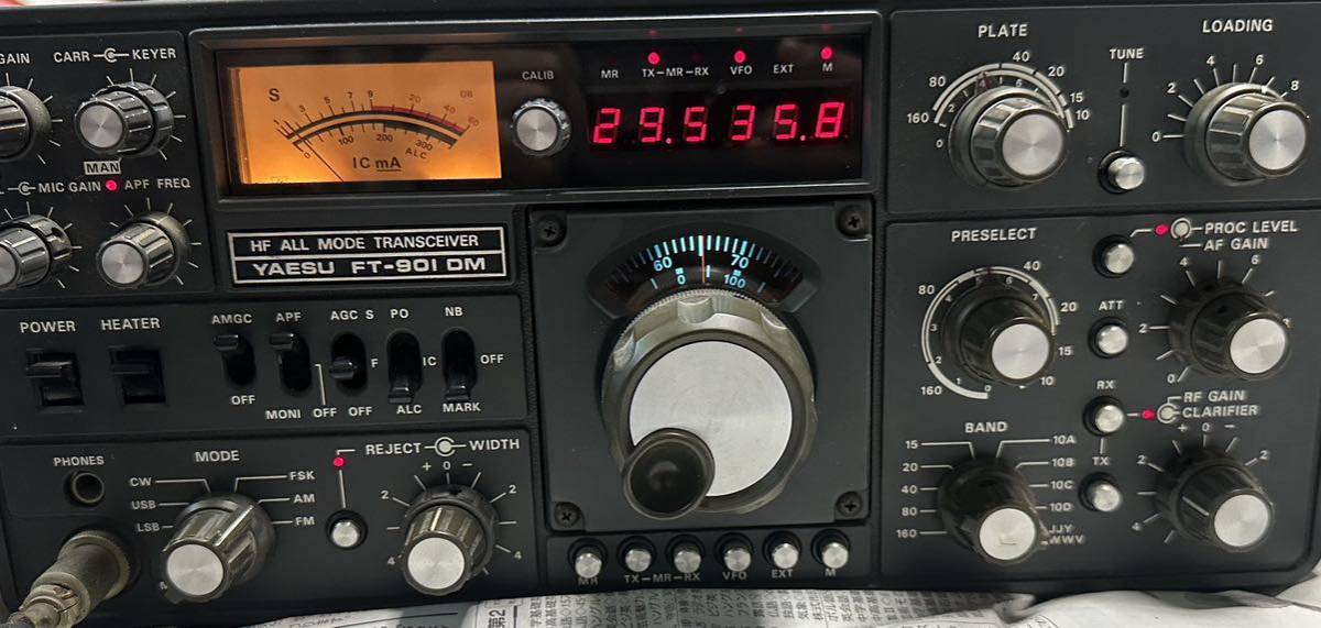 Yahoo!オークション - YAESU FT-901 DM HF ALL MODE TRANSCEIVER 八重