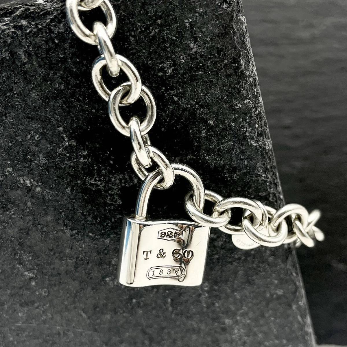 Tiffany & Co ティファニー カデナ パドロック 鍵 キー ブレスレット