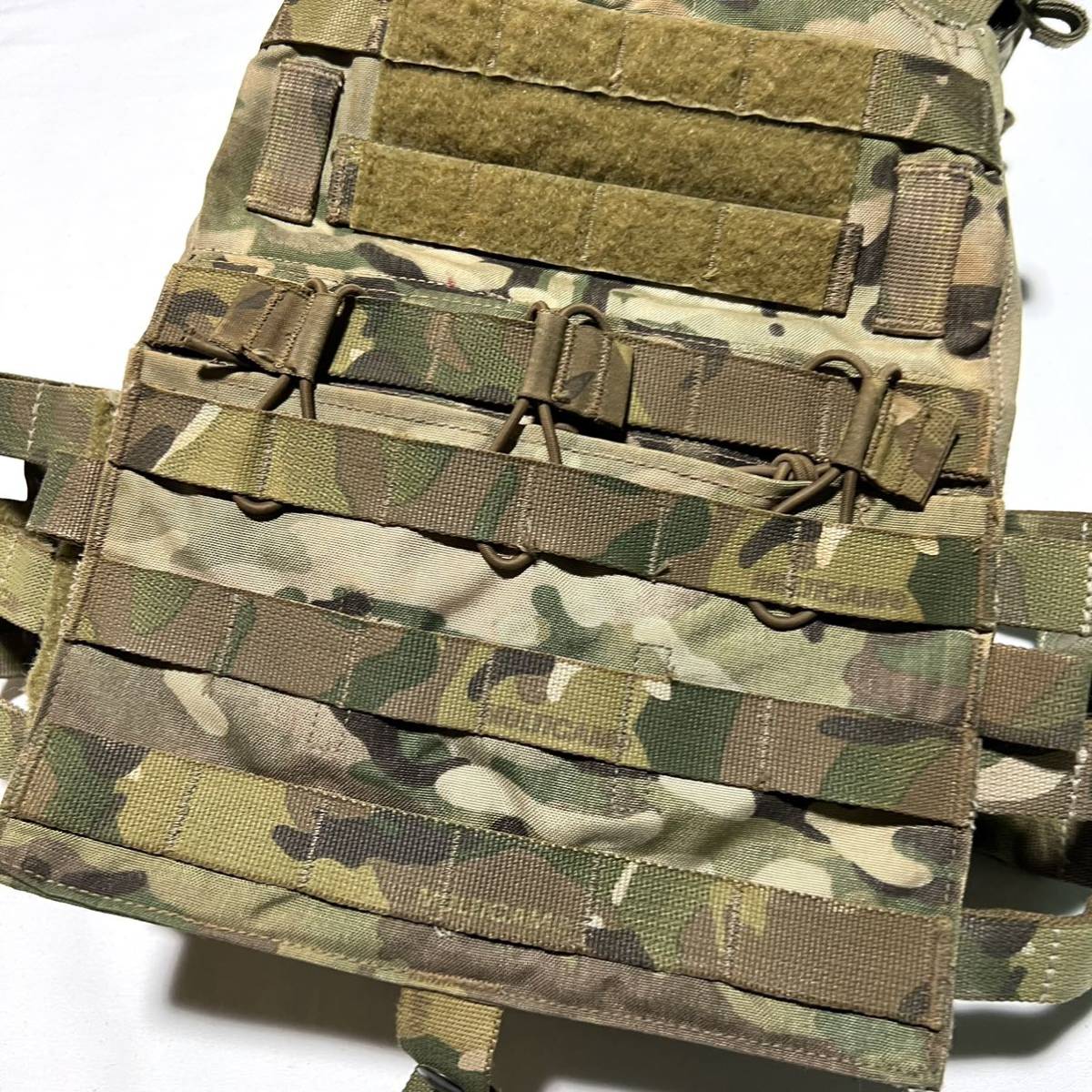 送料無料 実物 Crye Precision AVS STANDARD Mサイズ マルチカム
