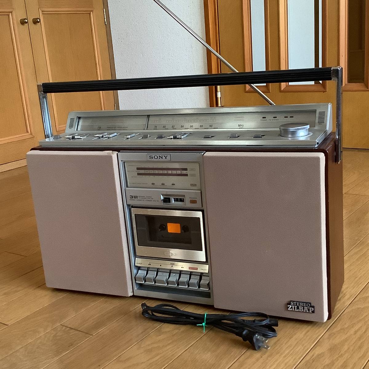 Yahoo!オークション - ソニーSONY ジルバップ CFS-V8 ラジカセ 動作品