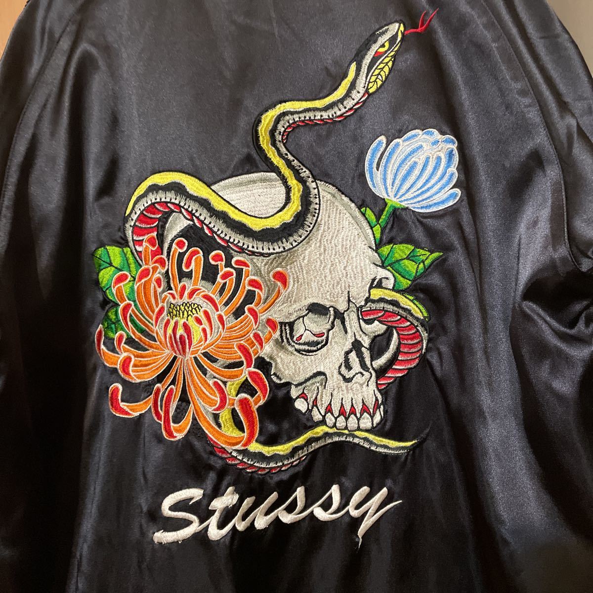 Yahoo!オークション - 希少名作『STUSSY』スカルスネークリバーシブル
