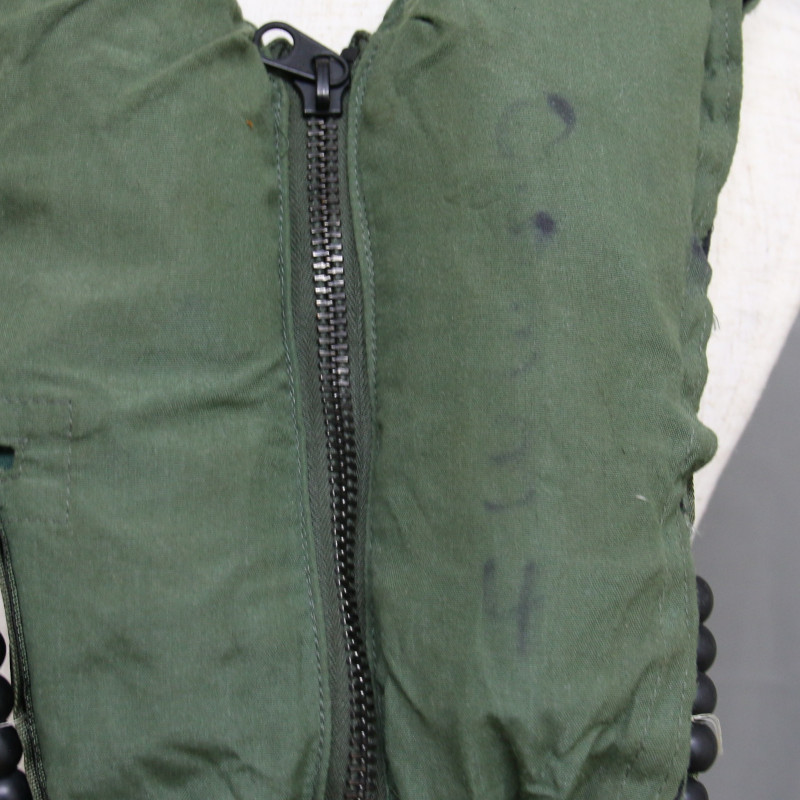 Yahoo!オークション - 【米軍実物】LPU-32/P ライフプリザーバー FLOTA
