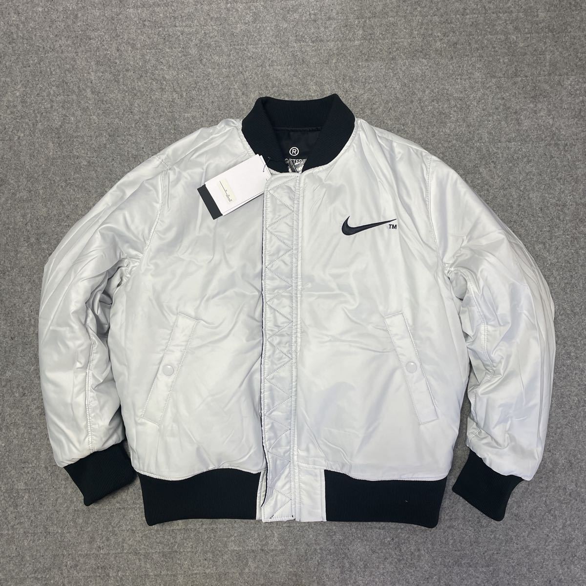 Lサイズ 新品 ナイキ ボンバージャケット ビック スウッシュ