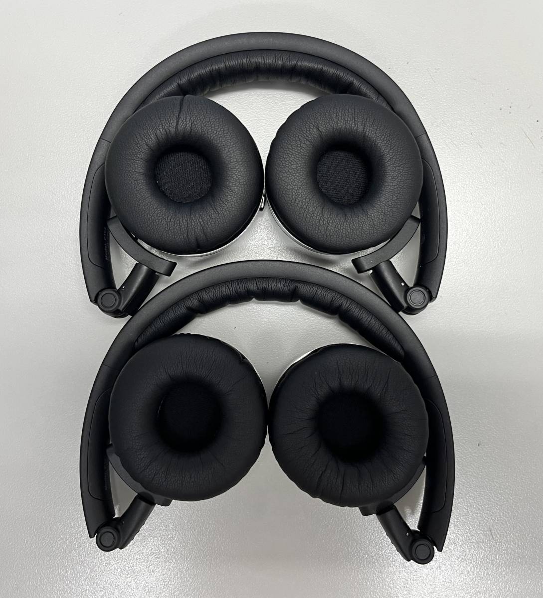 メルセデス ベンツ リアエンターテイメント ワイヤレスヘッドフォン