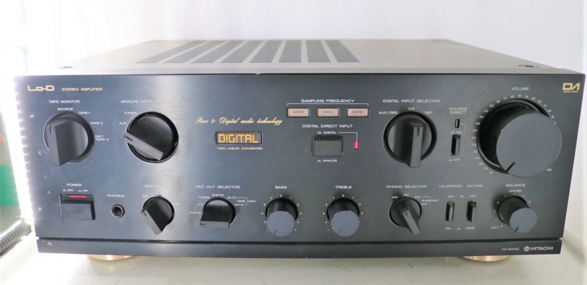 A*2様 Hitachi HA-9100D デジタルアンプ A*2様 Hitachi HA-9100D