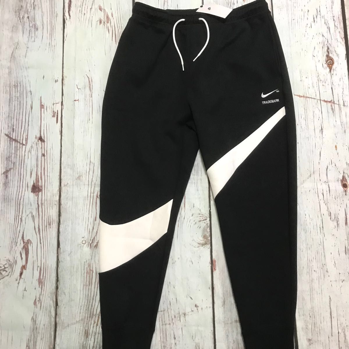 新品未使用品】NIKE ビッグスウォッシュテック フリース パーカー