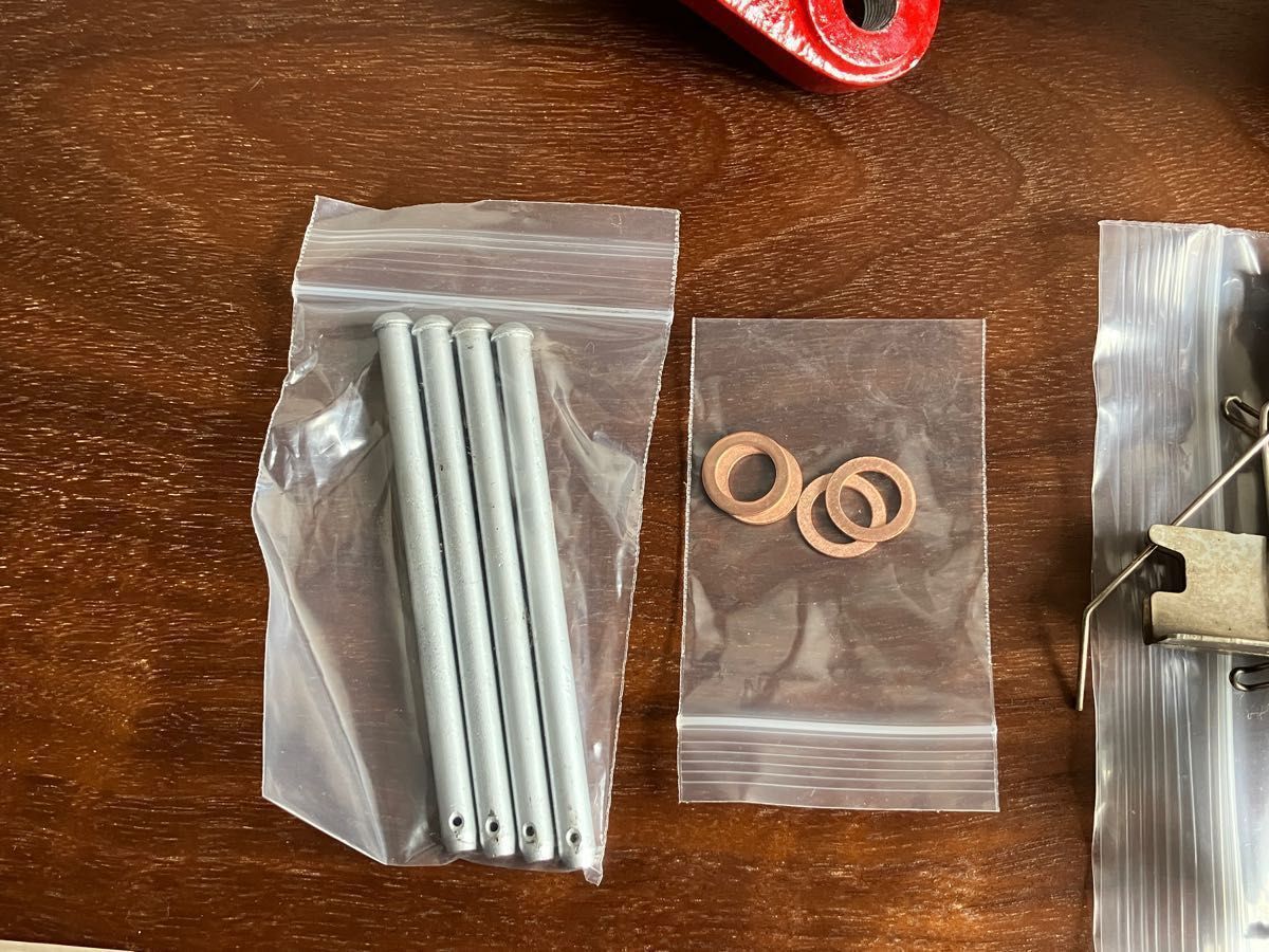 スバル純正 GDA フロントブレーキキャリパー 4POT レガシィzn6 zc6 zn8