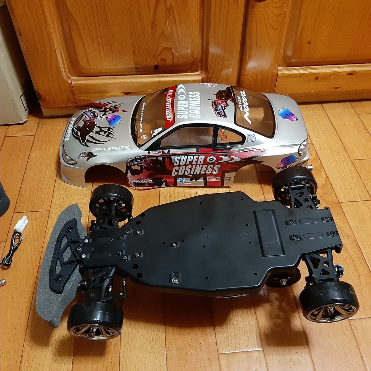 動画あり 即決《送料無料》 タミヤ ドリフト ラジコン フルセット TA04
