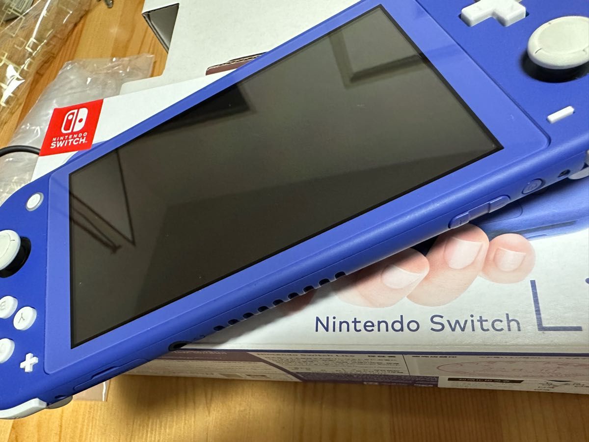 Nintendo Switch スイッチライト switch lite ブルー 任天堂 箱付き