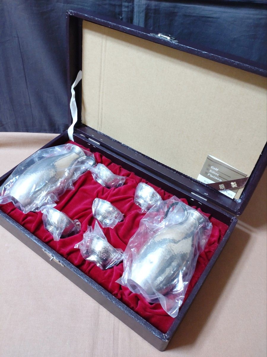 純銀/酒器揃/共箱付/鎚目 酒器セット/徳利/銚子/盃/猪口/銀製/銀製品