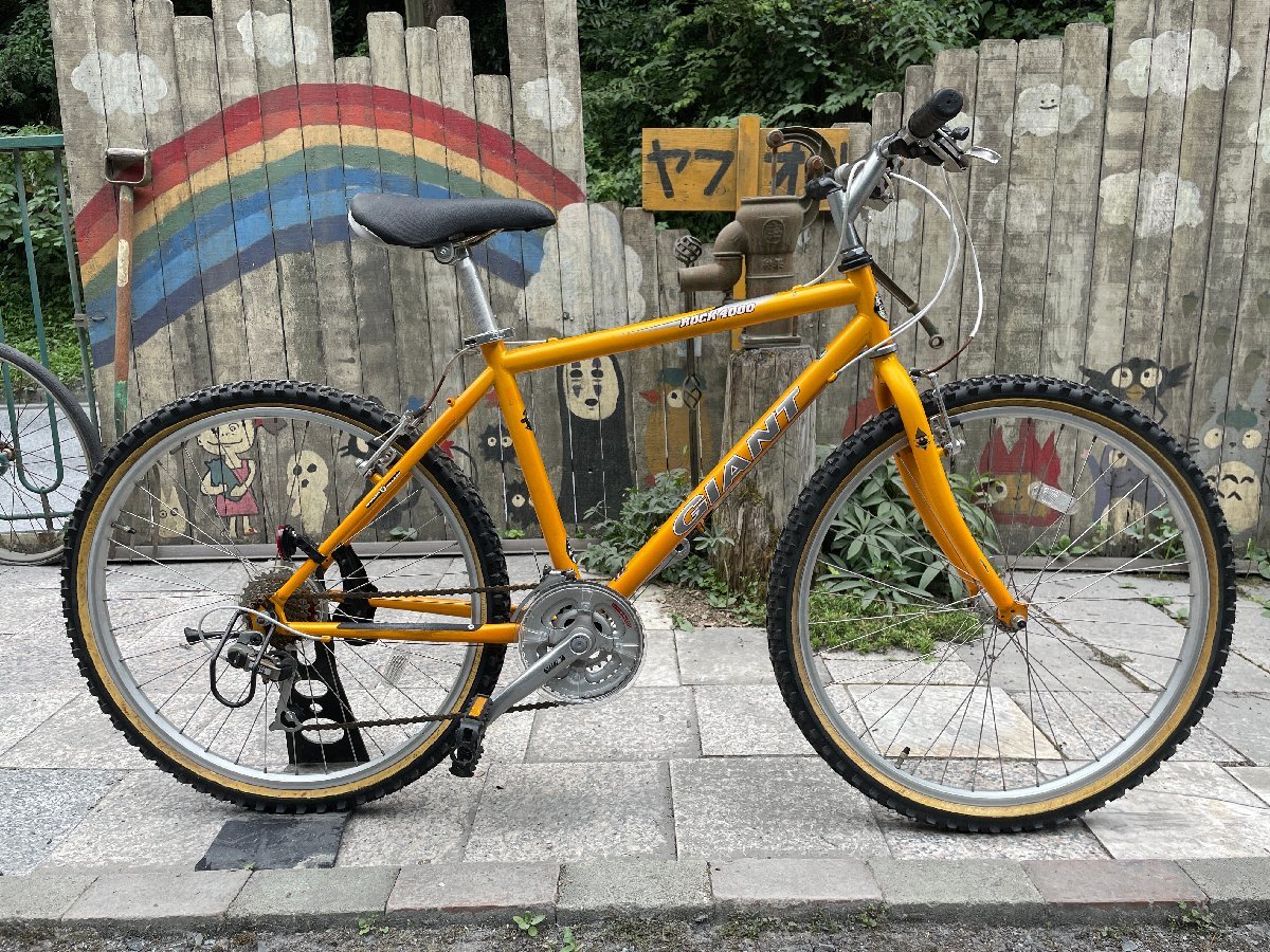 自転車本体 GIANT Rock 4000 old mtb GIANT Rock 4000 old mtb