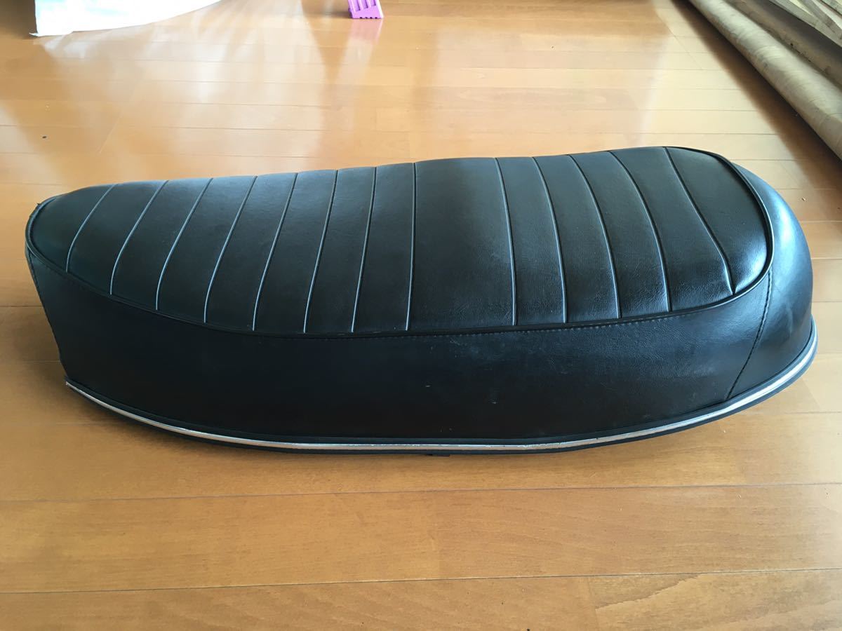 Yahoo!オークション - トライアンフ 純正シート T120 T140 ビンテージ