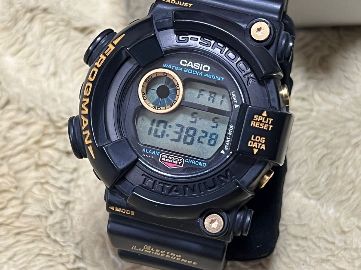 お宝放出 ゴールドチタンフロッグマン 黒金蛙 DW-8200B-9 オリジナル