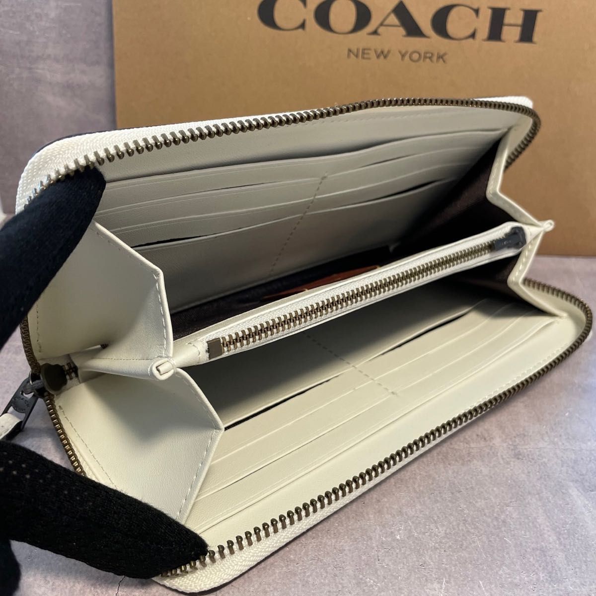 新品 COACH長財布 コーチ 長財布 レディース スヌーピー ホワイト 白