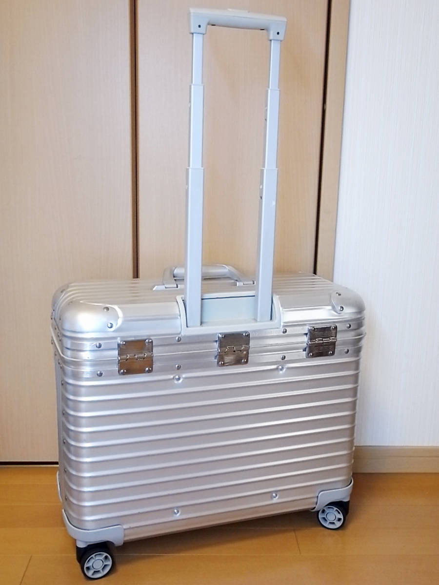 美品 本物 RIMOWA Pilot/リモワ パイロットケース 4輪 マルチホイール