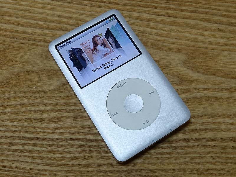 iPod Classic 第6世代 160GB A1238 シルバー モデル MB145ZP(MB145J