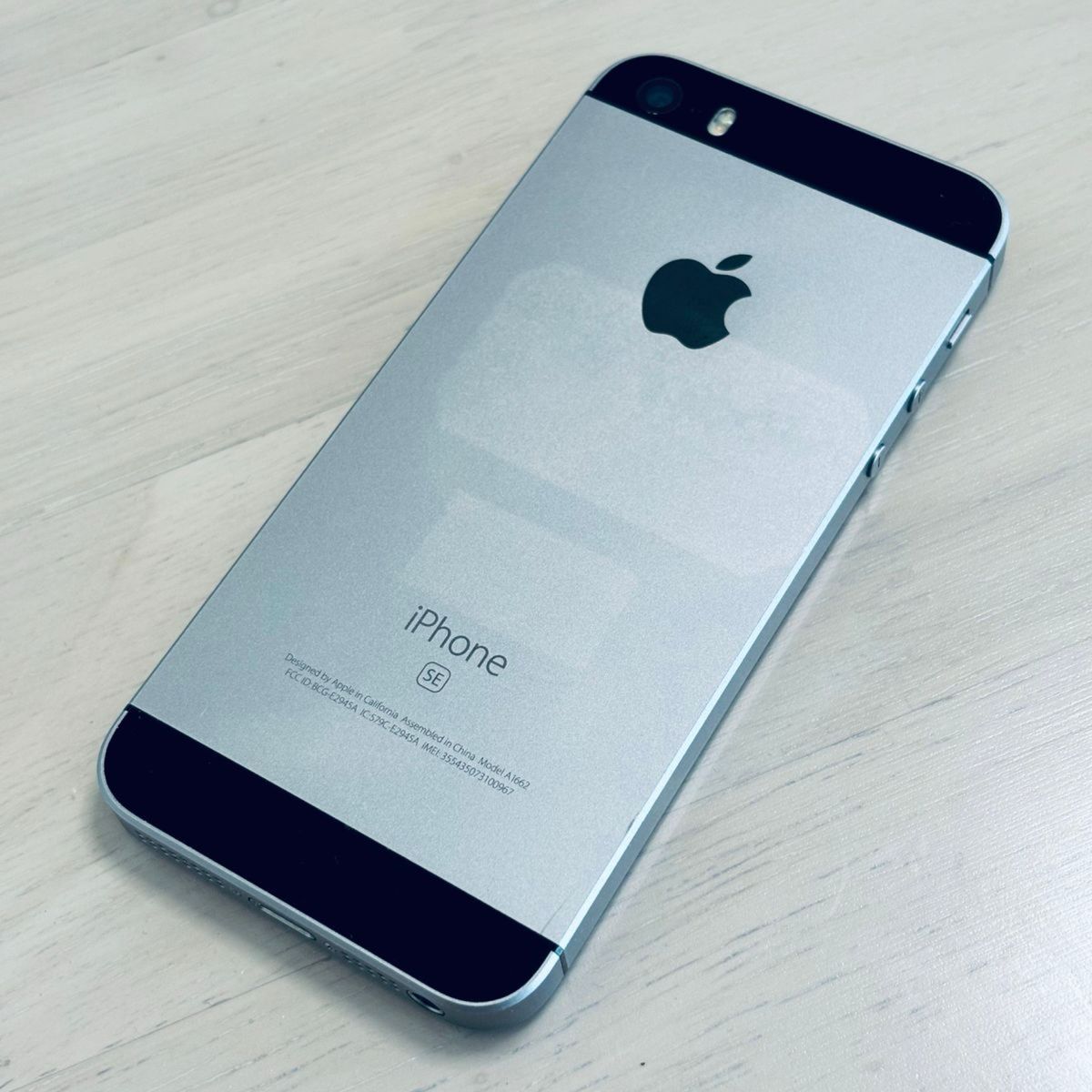 iPhone SE (第一世代) スペースグレー 16GB｜Yahoo!フリマ（旧PayPay