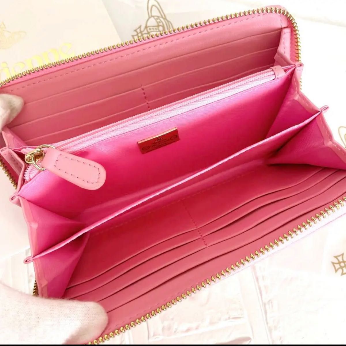 24時間以内発送】ヴィヴィアンウエストウッド 長財布 ピンク 新品