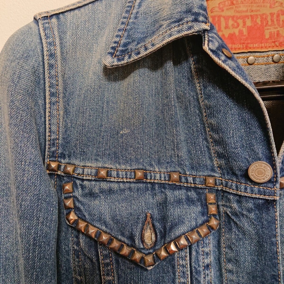 ヒステリックグラマー スタッズデニムジャケット ヴィンテージ加工