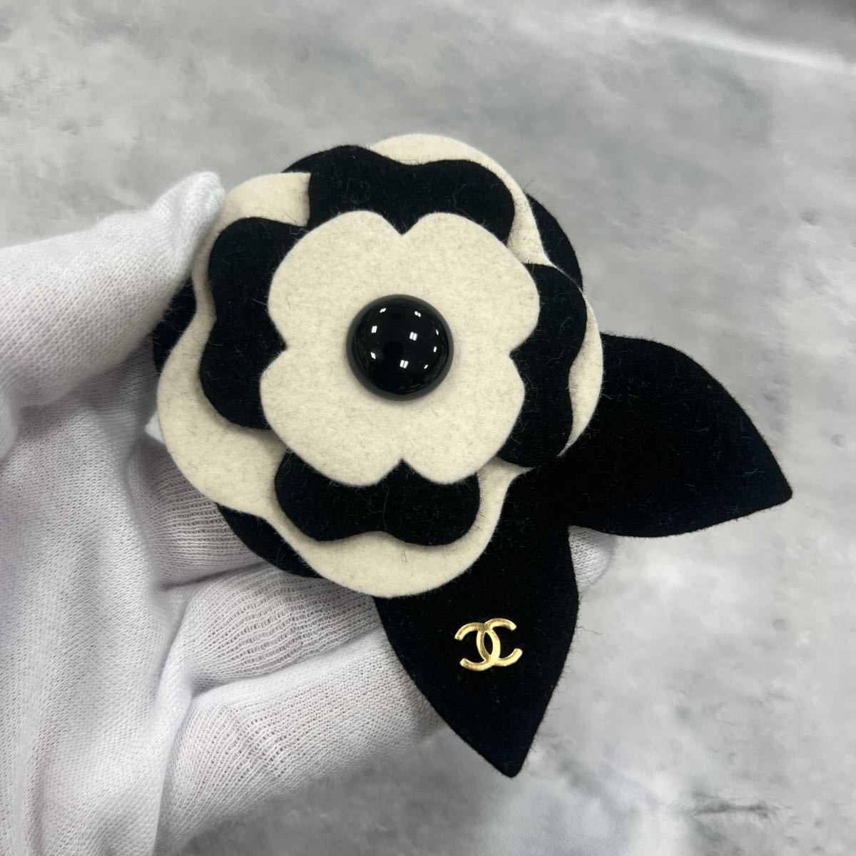 CHANEL シャネル カメリア コサージュ ブローチ ココマーク フェルト