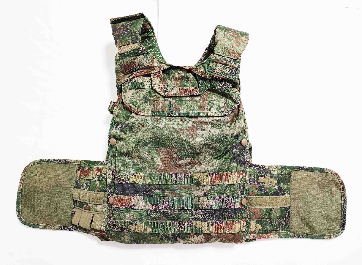 Yes Sir shop】 中国人民解放軍 21式 星空林地迷彩 プレートキャリア