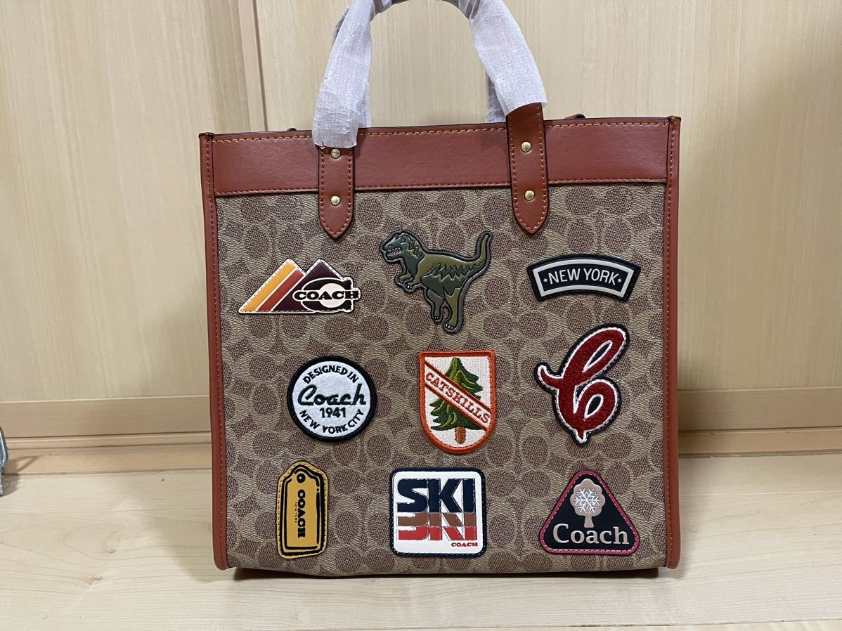 COACHフィールドトート 30カラーブロック ウィズ コーチ バッジ COACH