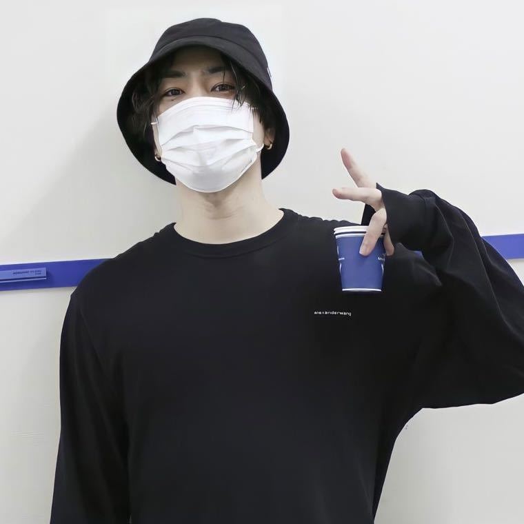 Alexander Wang】Logo print long sleeve T アレキサンダーワン ロンT