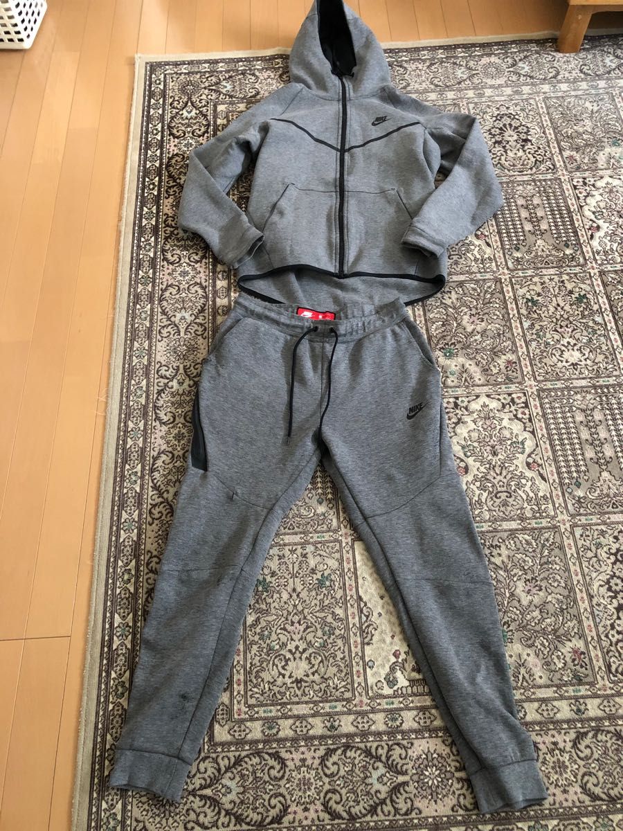 早い者勝ち 廃盤品 テックフリース Mセットアップ グレー ナイキテック