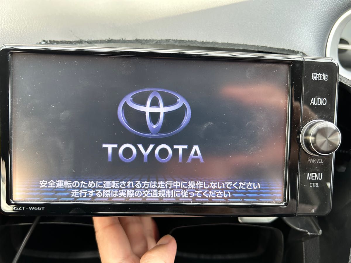 トヨタ純正ナビ(7インチ) NSZT-W66T フルセグ Bluetooth T-Connect