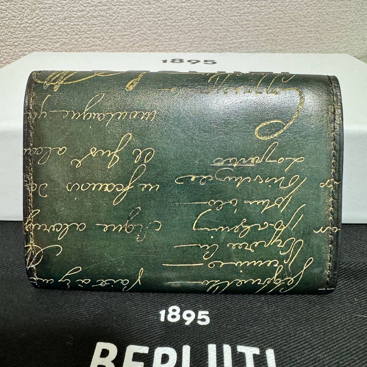 美品 BERLUTI ベルルッティ 名刺入れ カードケース ゴールデン