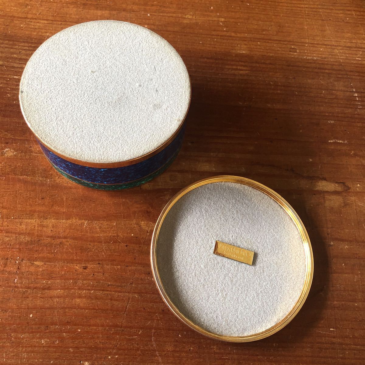 送料無料〉ミキモト クリスタルラッカー ジュエリーケース 宝石箱 小物