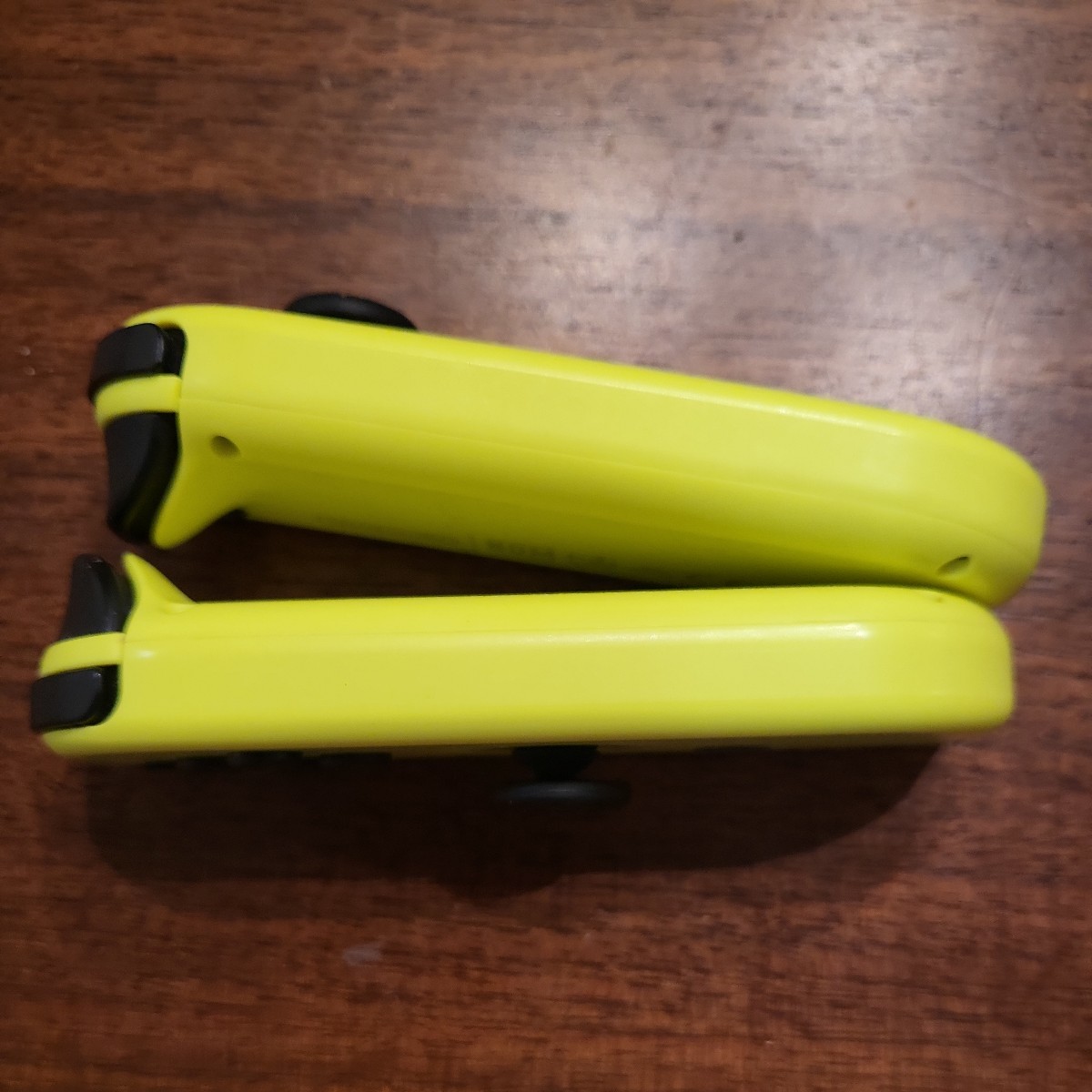 Nintendo Switch ジョイコン 動作確認済 (L)ネオンイエロー/(R)ネオン