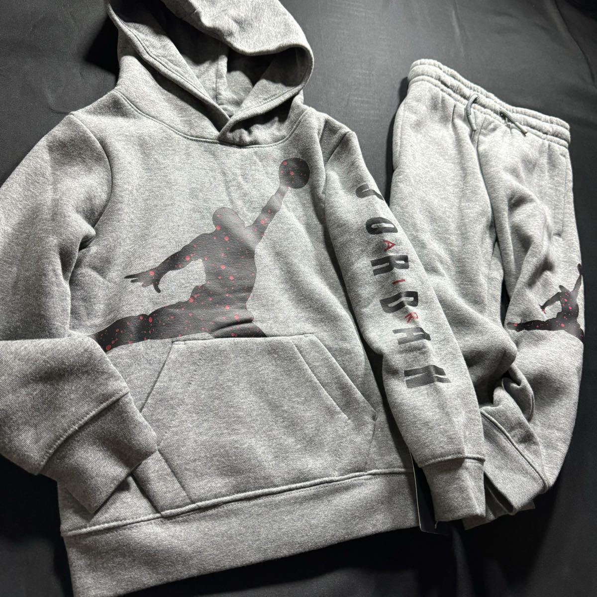 新品 NIKE AIR JORDAN 上下セットアップ 115cm グレー ナイキ エア