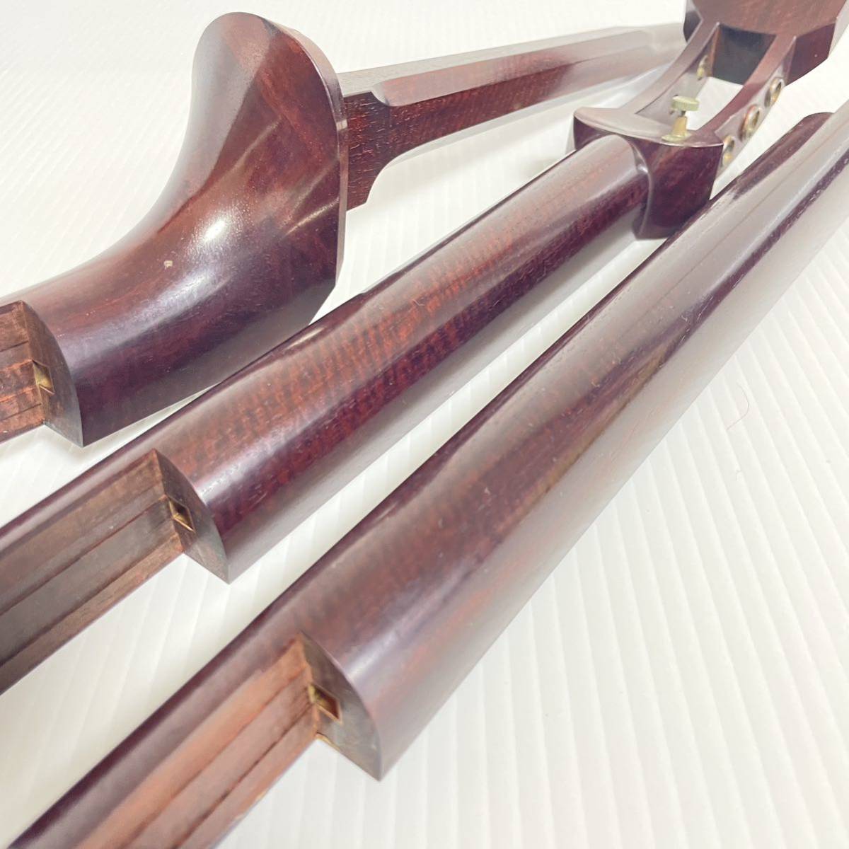激虎トチ 三味線 地唄 中棹 K18 金細 綾杉 紅木 虎杢糸巻 二本溝 美品