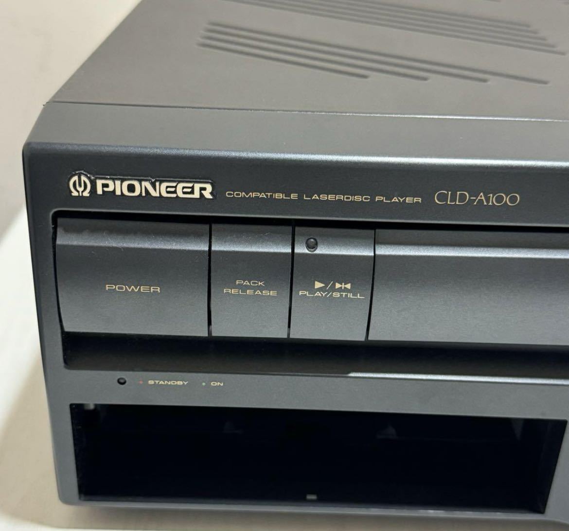 パイオニア レーザー アクティブPIONEER Laser Active CLD A100 本体