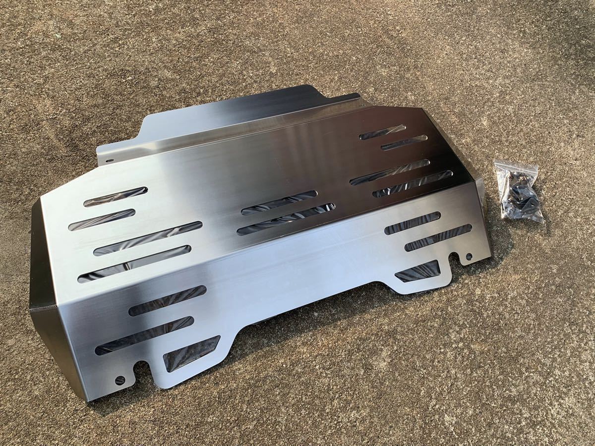 ハイラックス gun125 専用 スキッドプレート エンジンガード アンダー