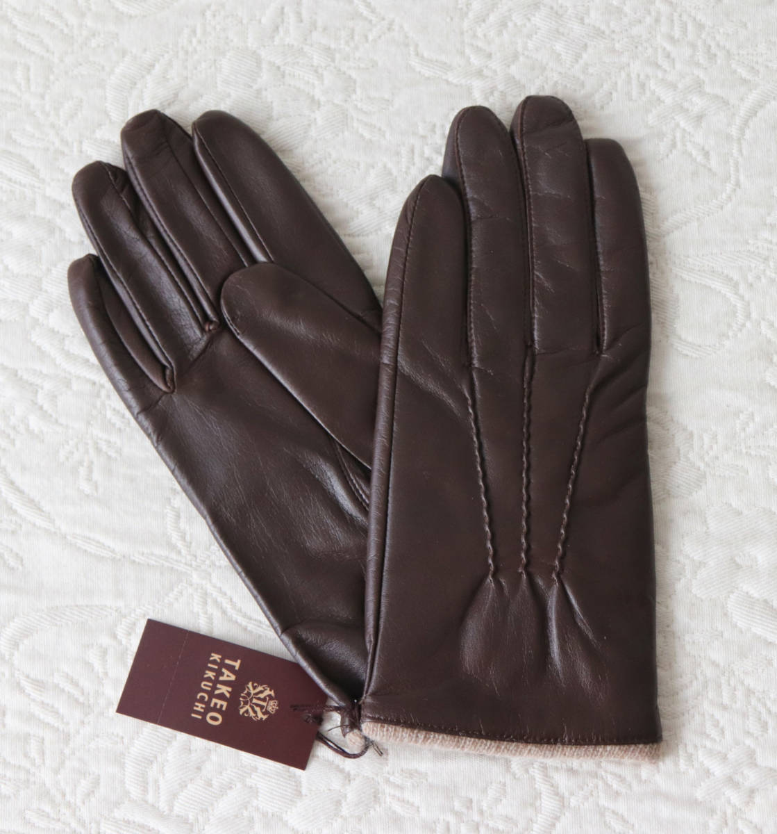 新品タグ付き【TAKEO KIKUCHI タケオキクチ】羊革 レザー手袋 革手袋