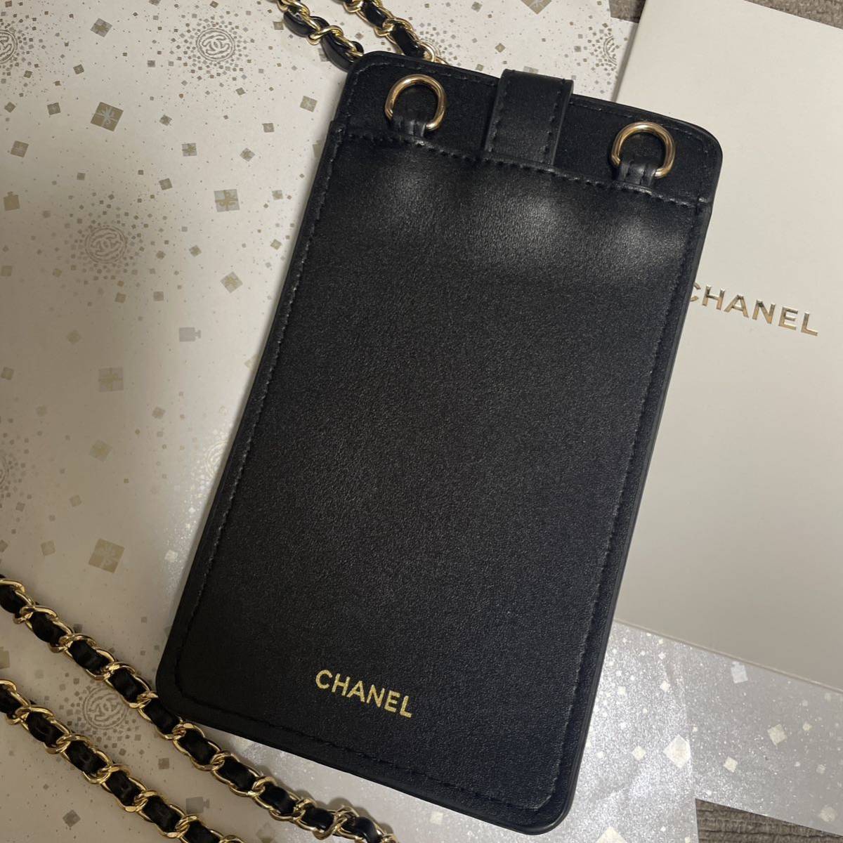 CHANEL ノベルティ ココクラッシュ ポーチ スマホケース｜Yahoo!フリマ