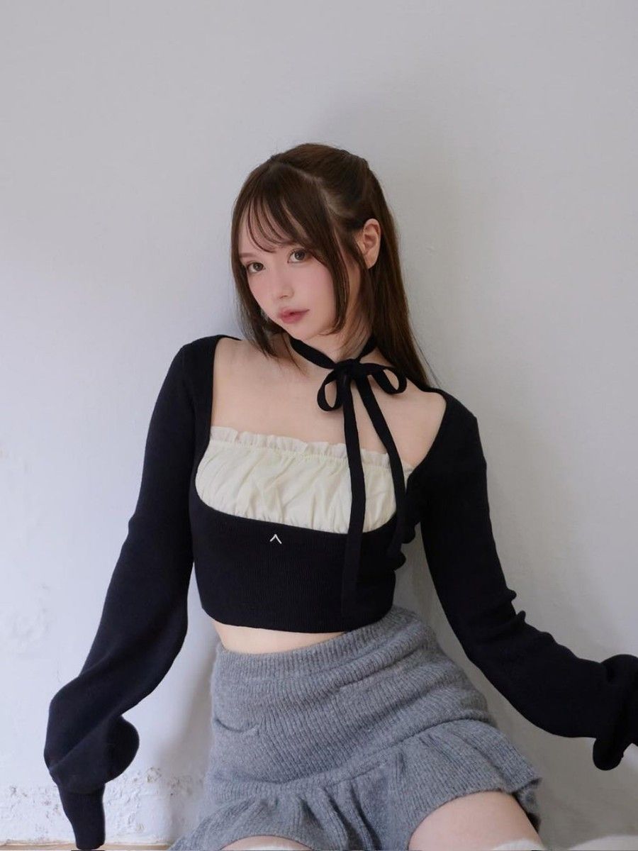 andmary Mew frill tops ブラック｜Yahoo!フリマ（旧PayPayフリマ）