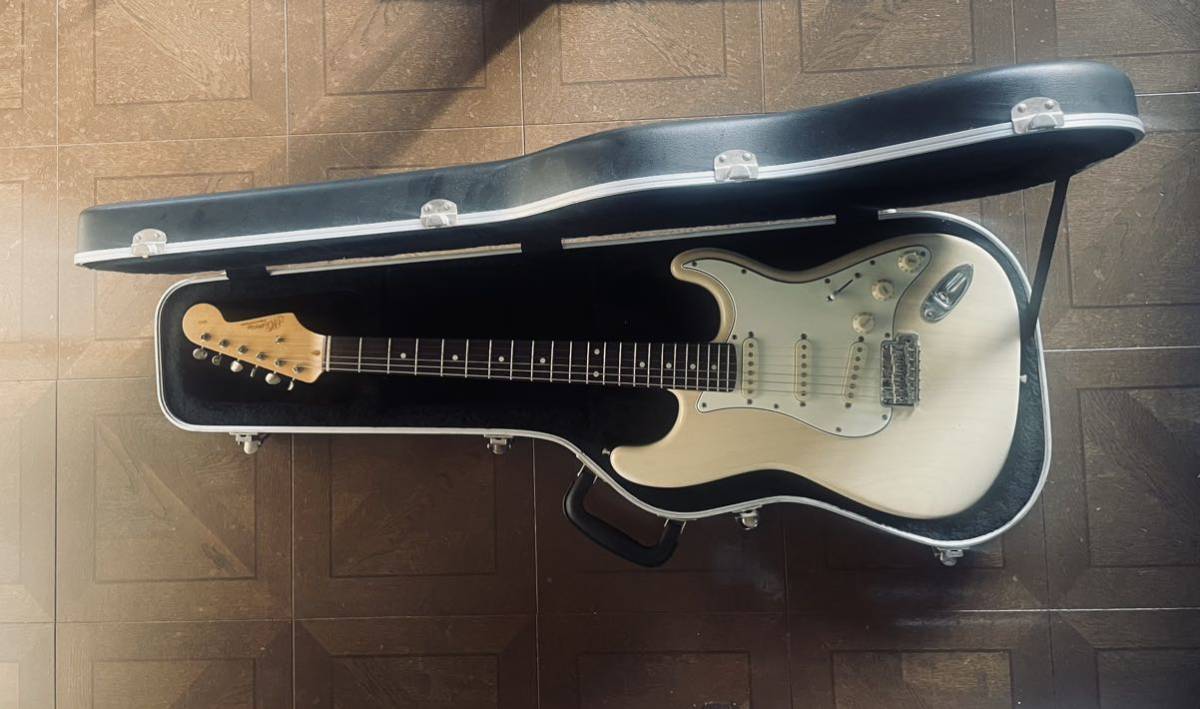 Yahoo!オークション - momose MST2-STD/M Stratocaster ストラトキャス