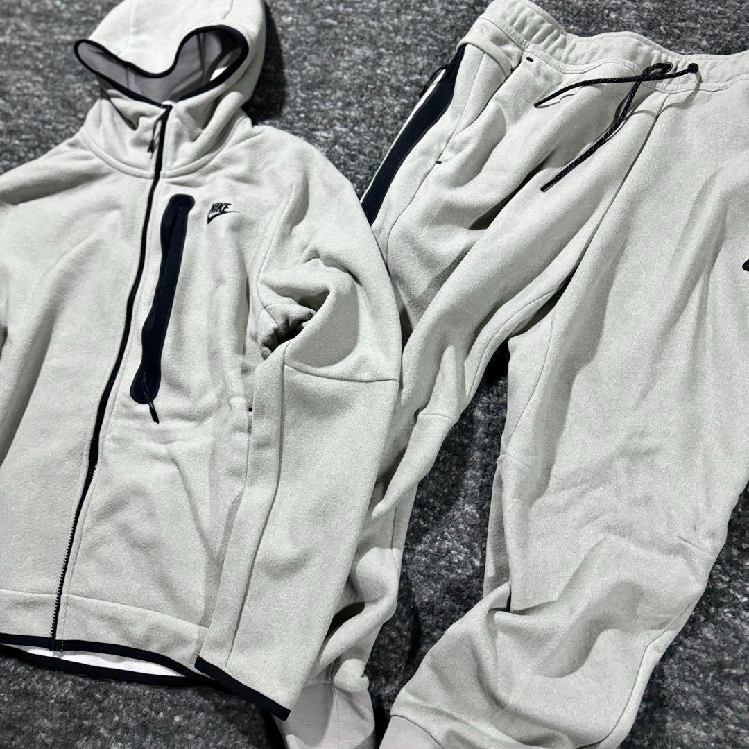 新品 ナイキ テックフリース 上下 セットアップ Lsize グレー NIKE