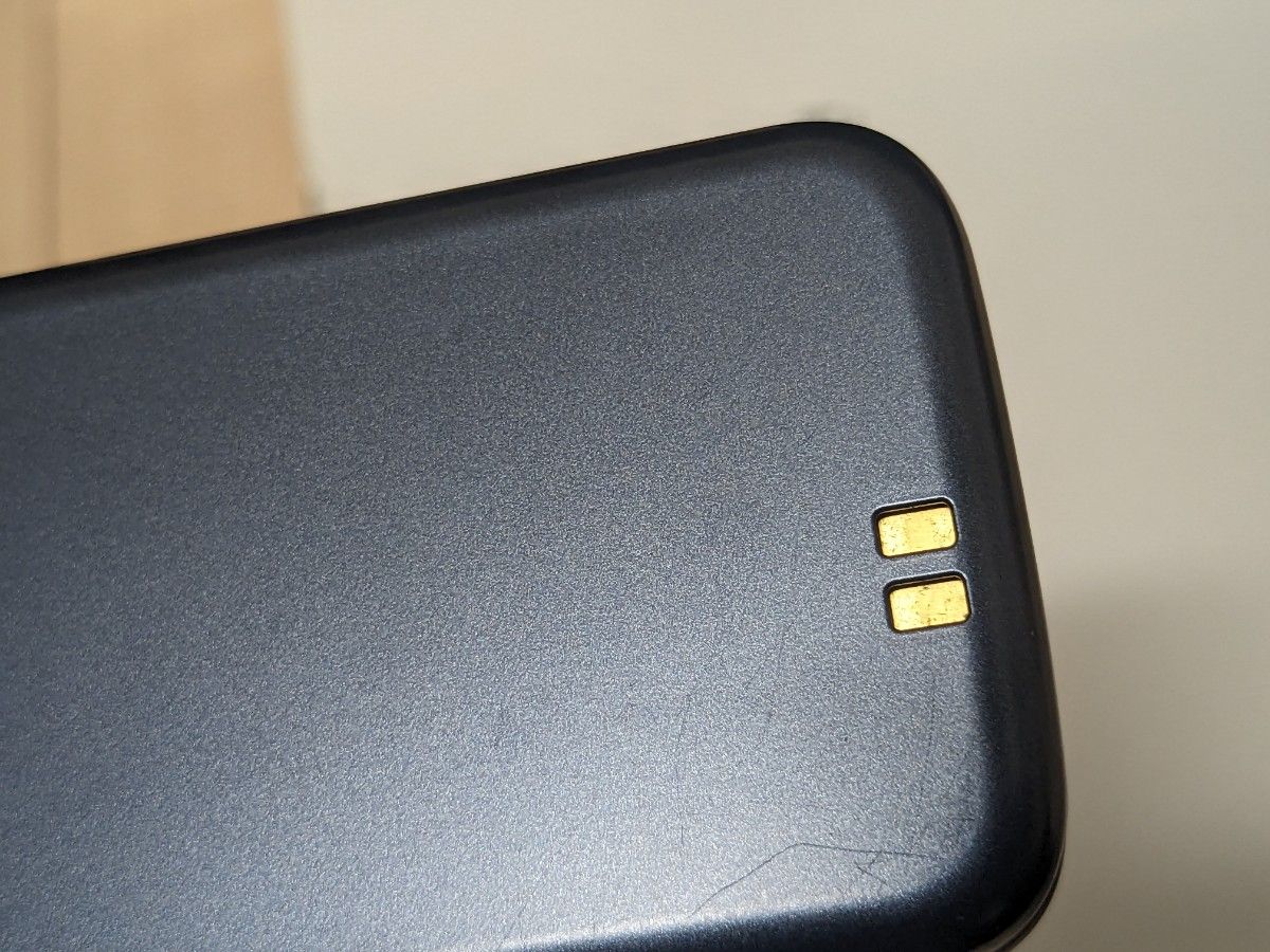 富士通製 docomo ドコモ らくらくホン F-01M ネイビー 充電器 卓上